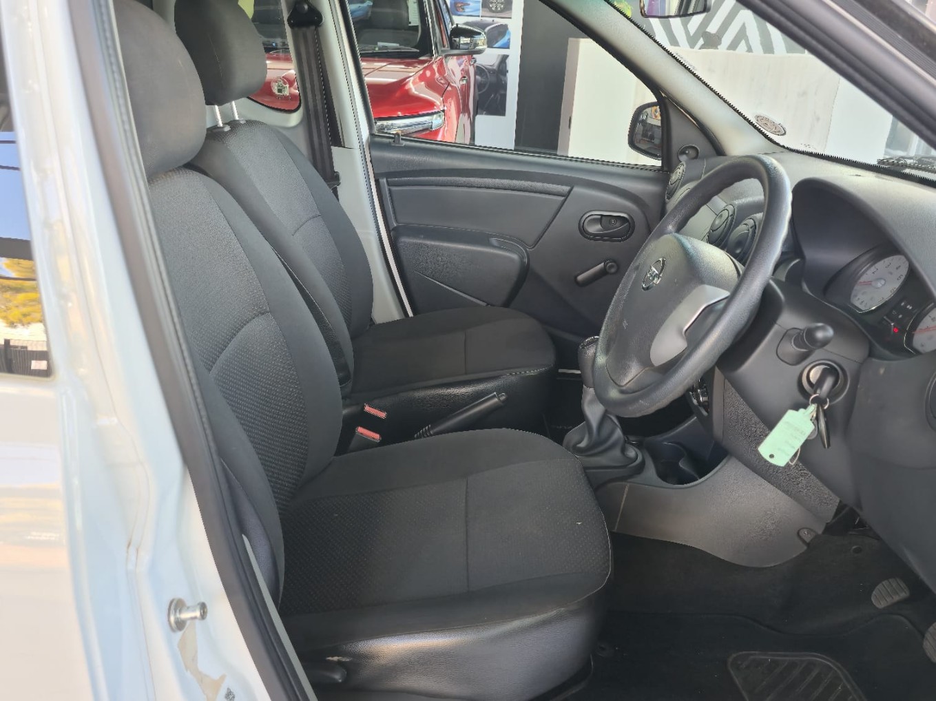 20c040f8-b1c4-40dd-bcab-c39190307f29