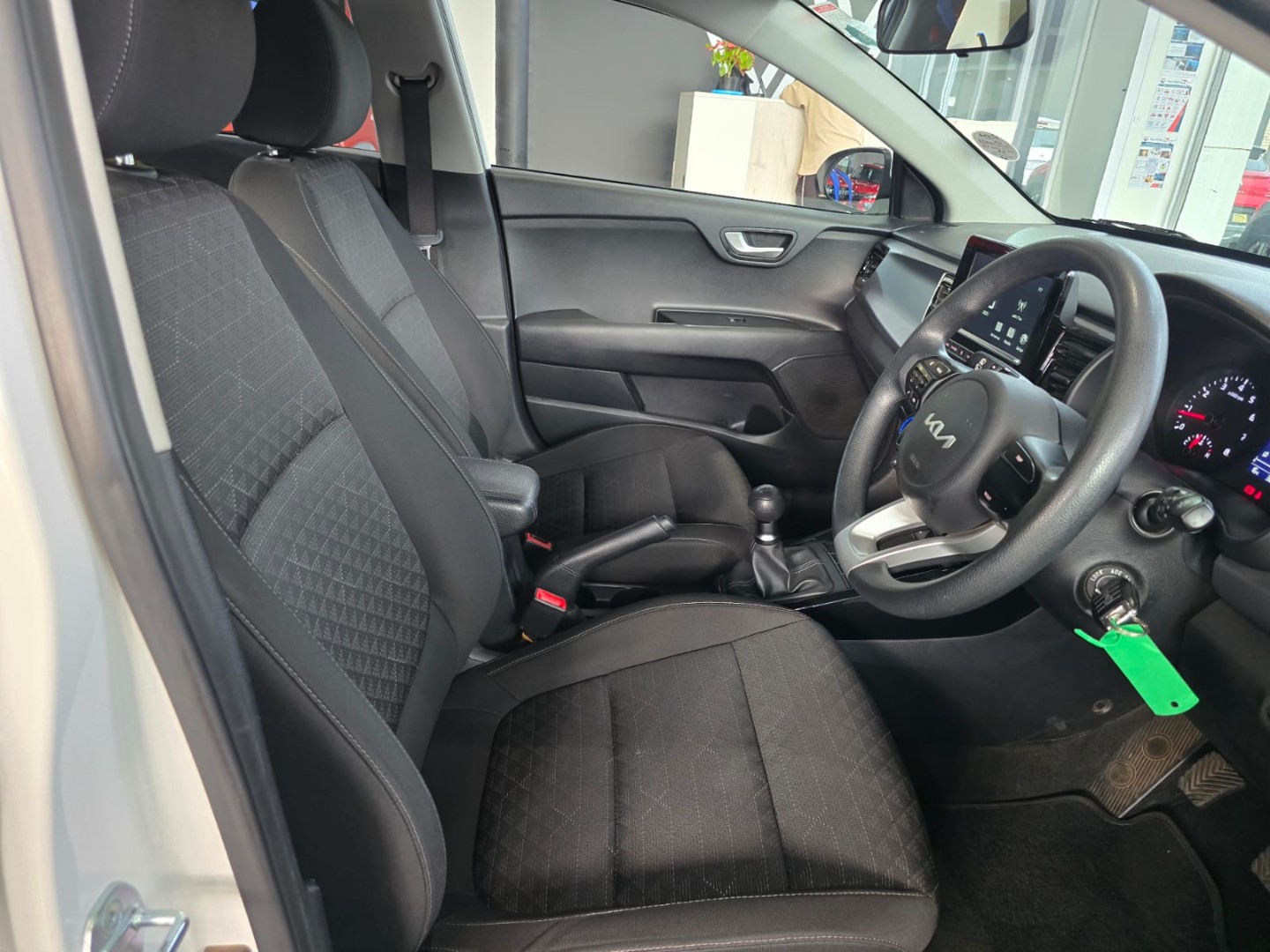 529c4e0f-96d8-43a0-8742-bd20d13b8f25