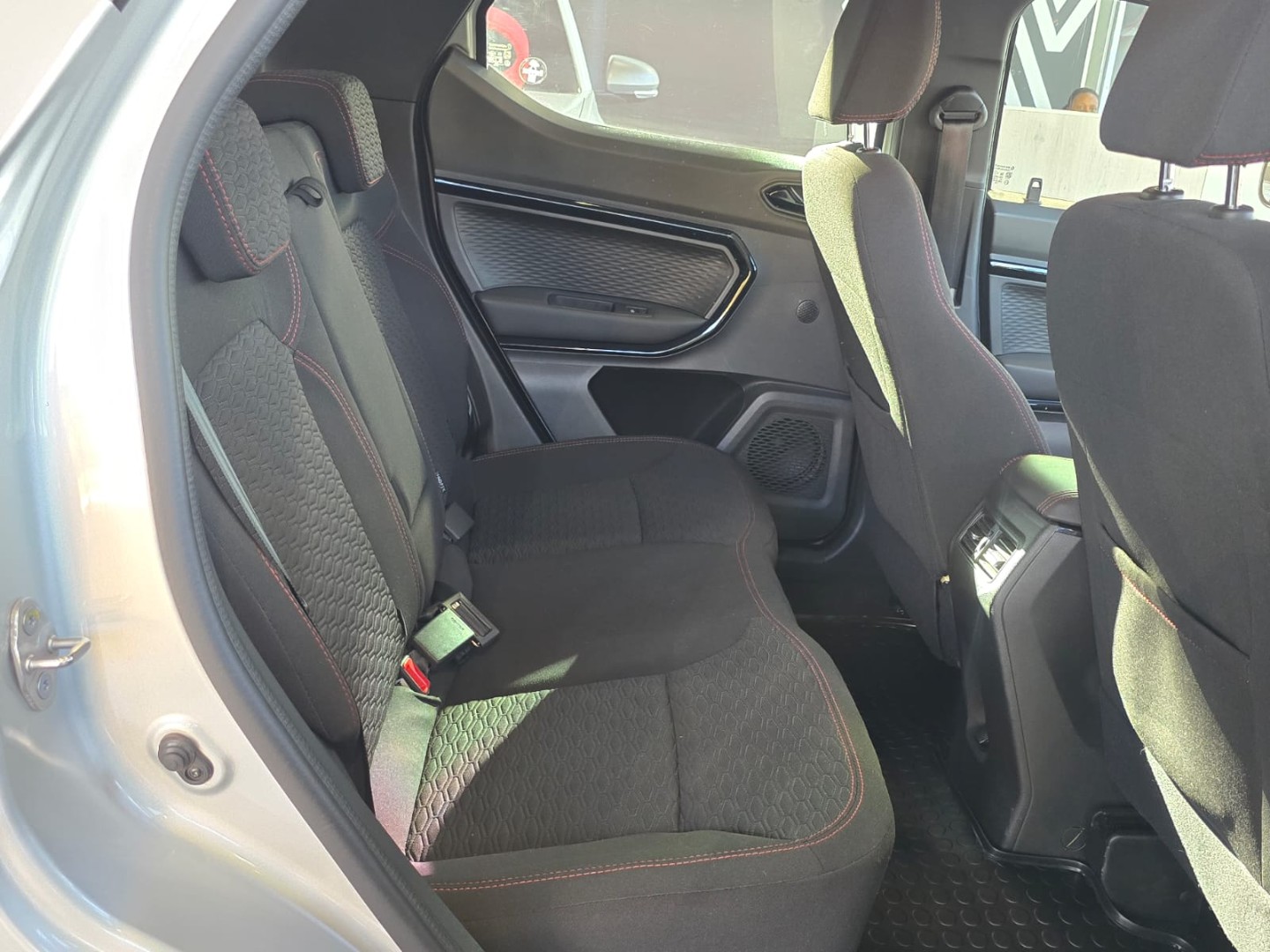 925388bb-d901-455a-86fa-df82a3ed76e5