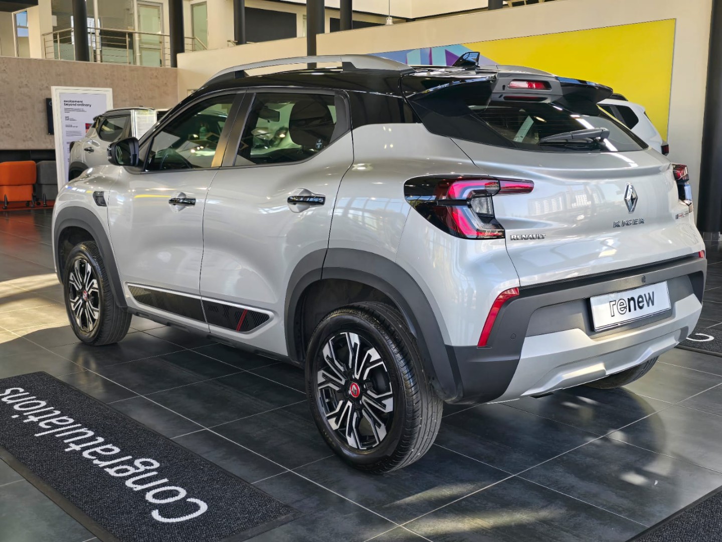 96d3efd0-7155-460e-a62b-10694c7d8aaa