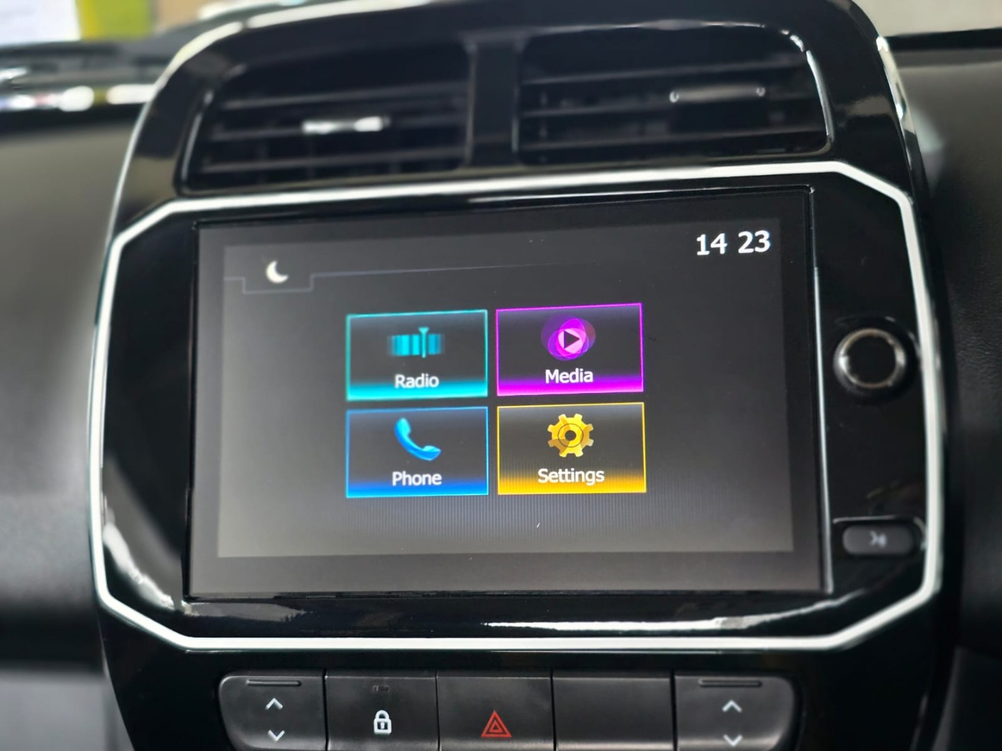 ce4fa319-f5a5-493a-879f-ad7c48158047