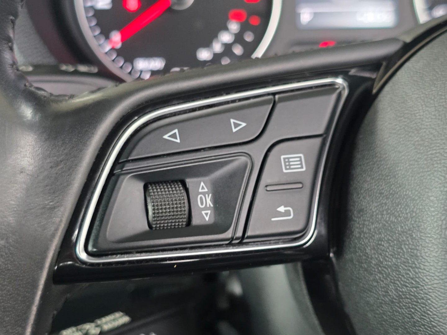 ebab42af-4682-4504-817b-f3b39d7c6de9