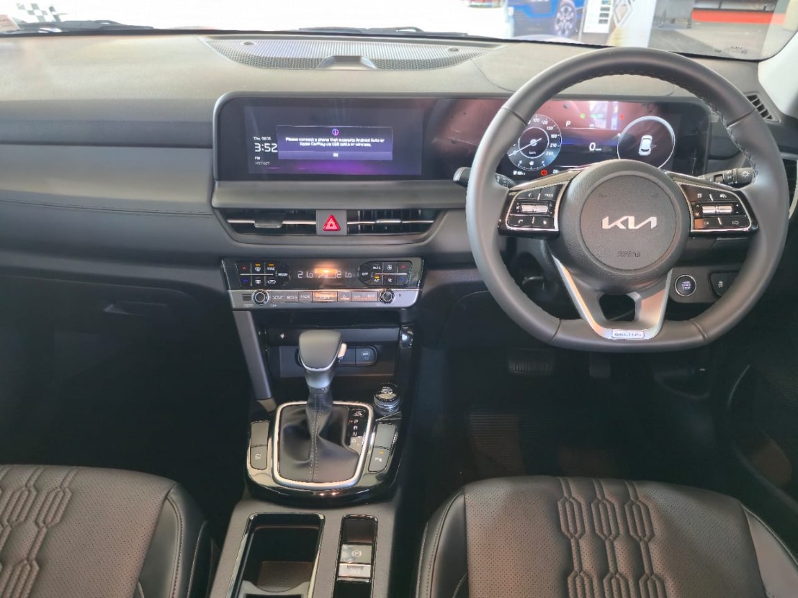 7594b0ec-a587-4a6f-b63f-8b14a7cca3aa