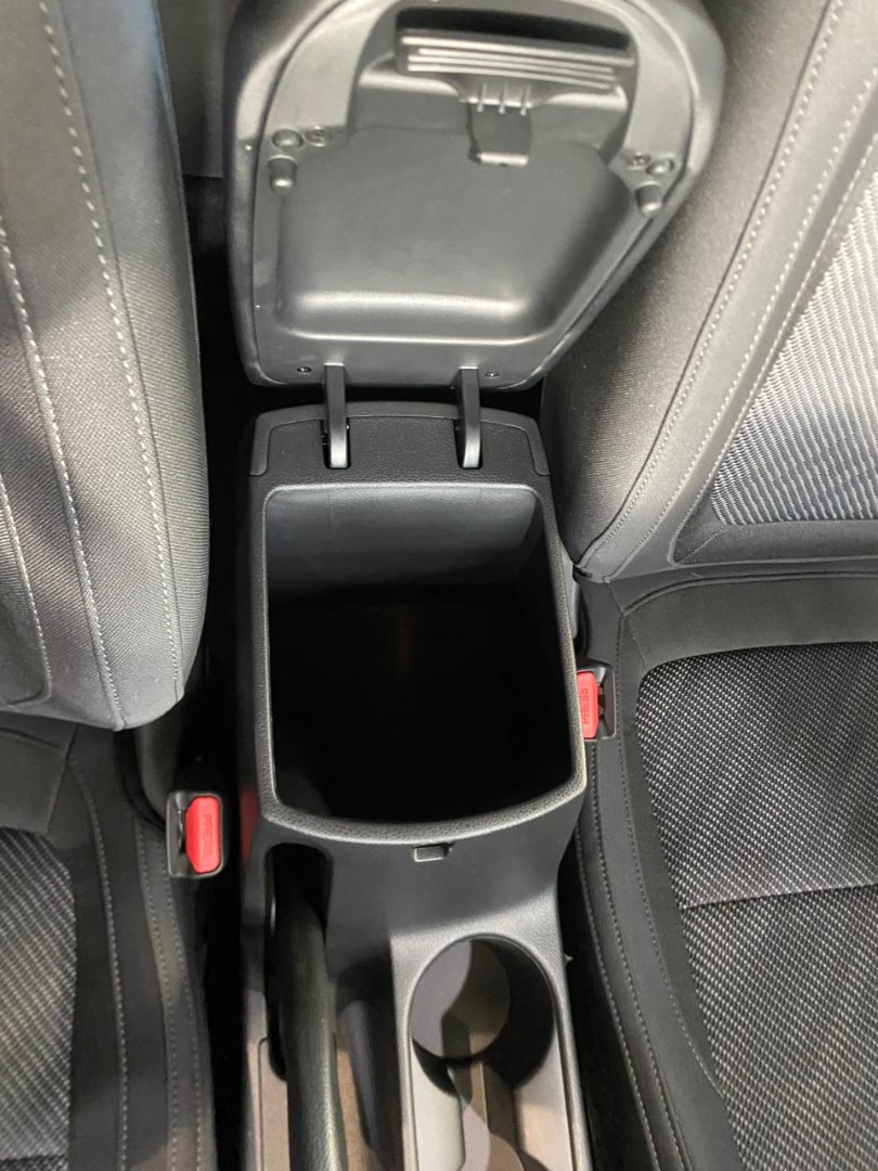 7eac7775-3359-4f55-95fb-afaf1407d6f5