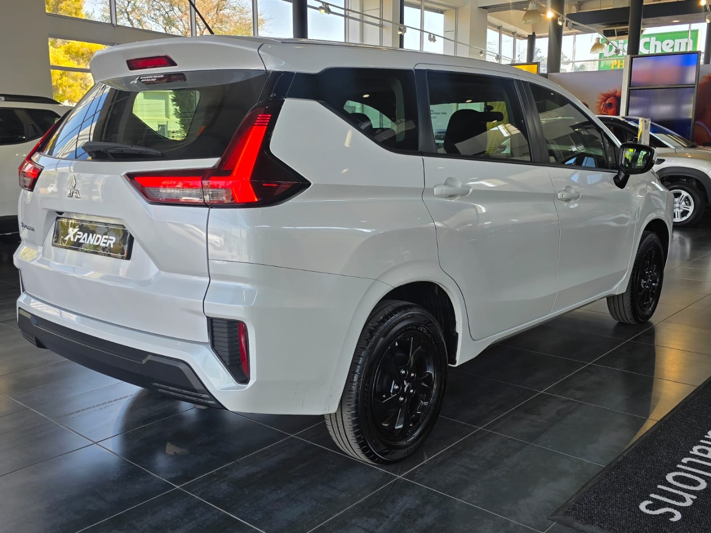 7f93a932-4e46-4293-9257-3a8b8655d53b