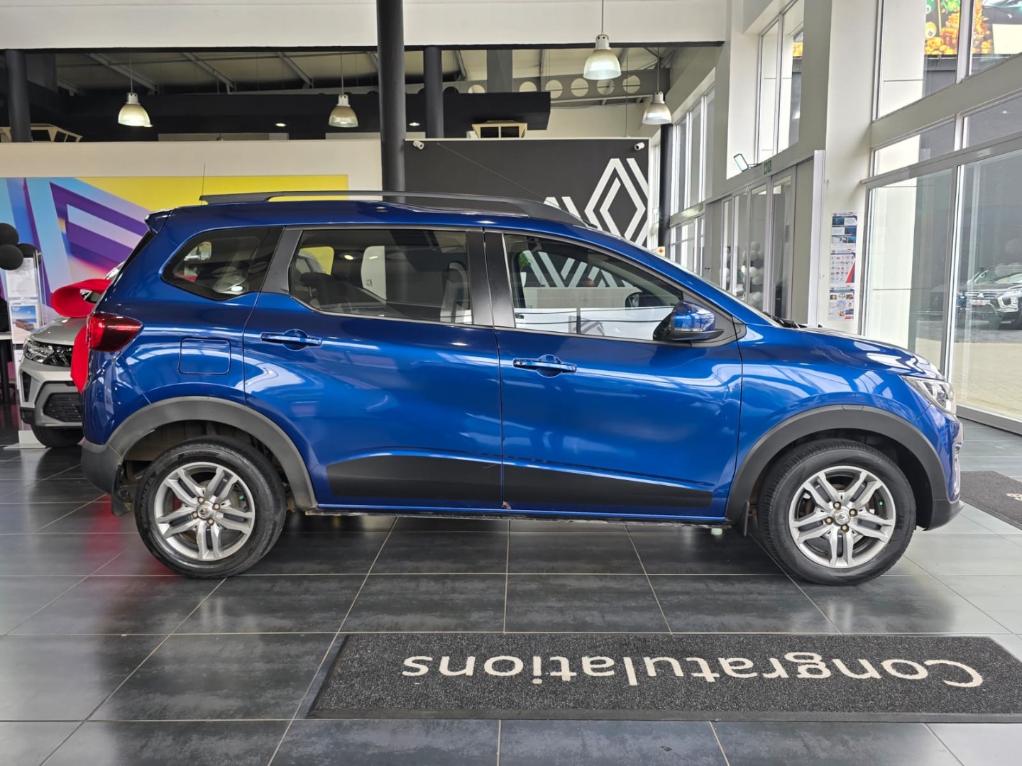 e01d9a9b-4043-4d98-9ee2-c9535f7b6ebd