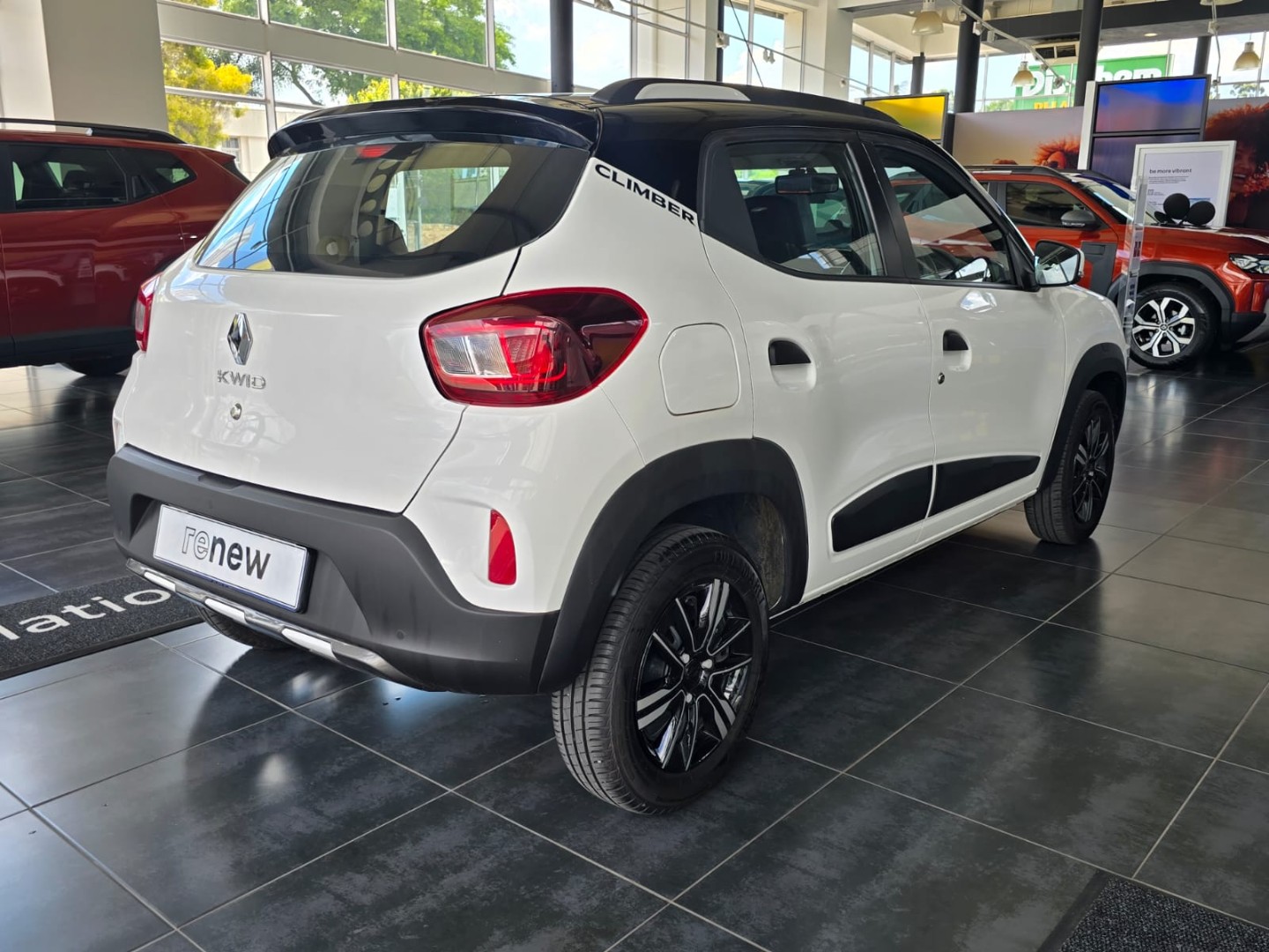 106eaa10-dacc-4335-b292-2cd2152cd56d