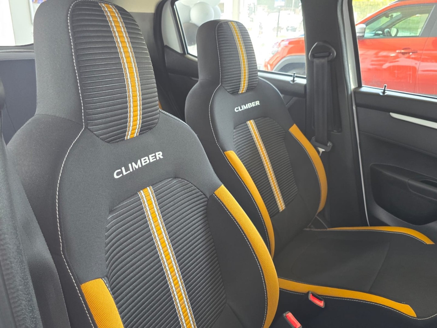 1a8c98b0-1c45-4c49-9c26-91bf8272f76d