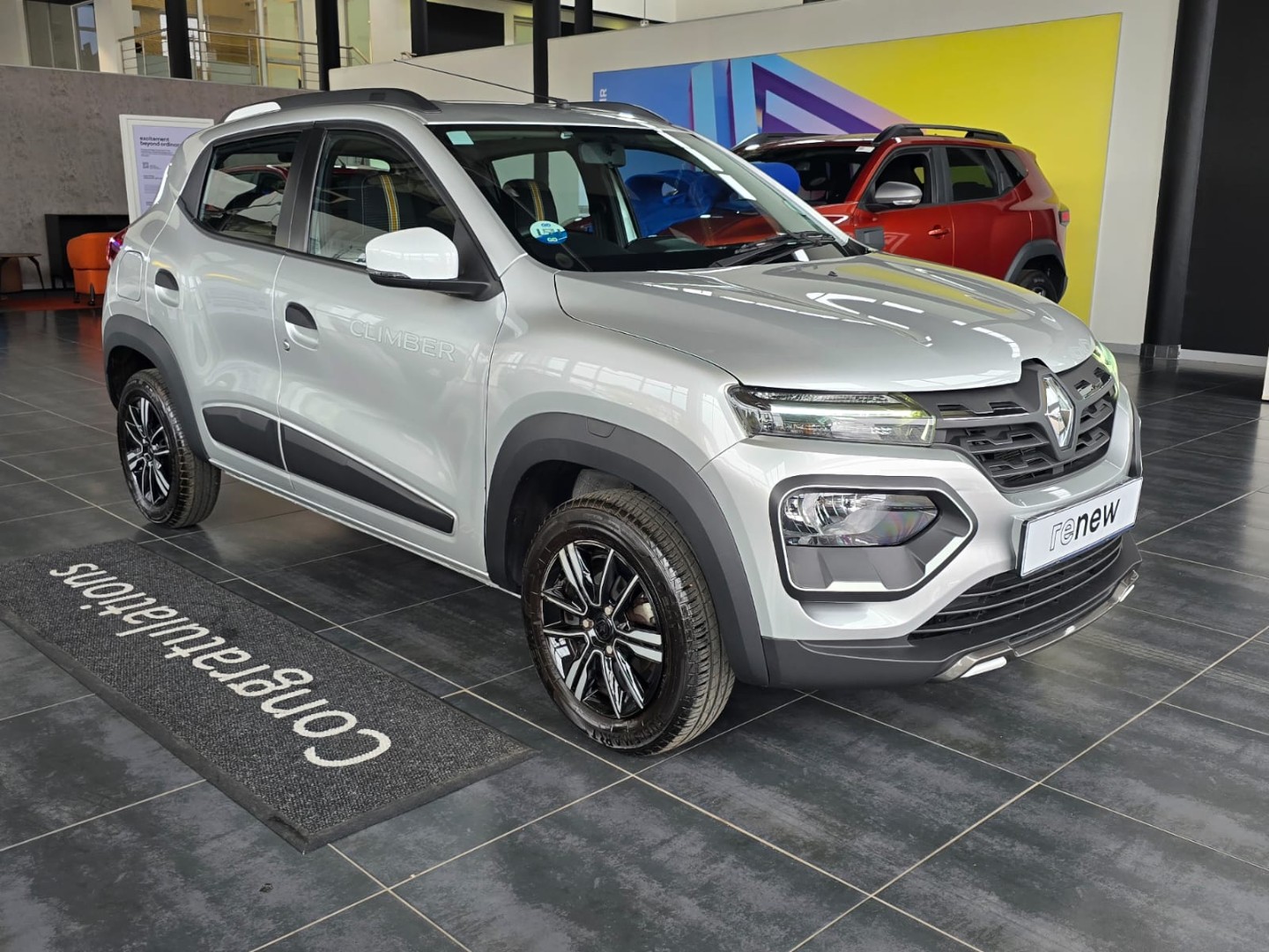 1dd6d59e-c033-49c9-8072-3023db9d4e10