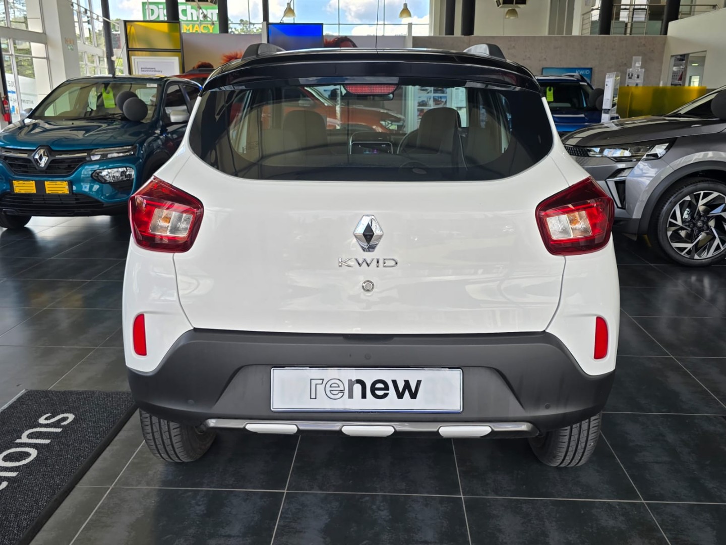 33cbb976-4ce7-4758-848b-28e073d66897