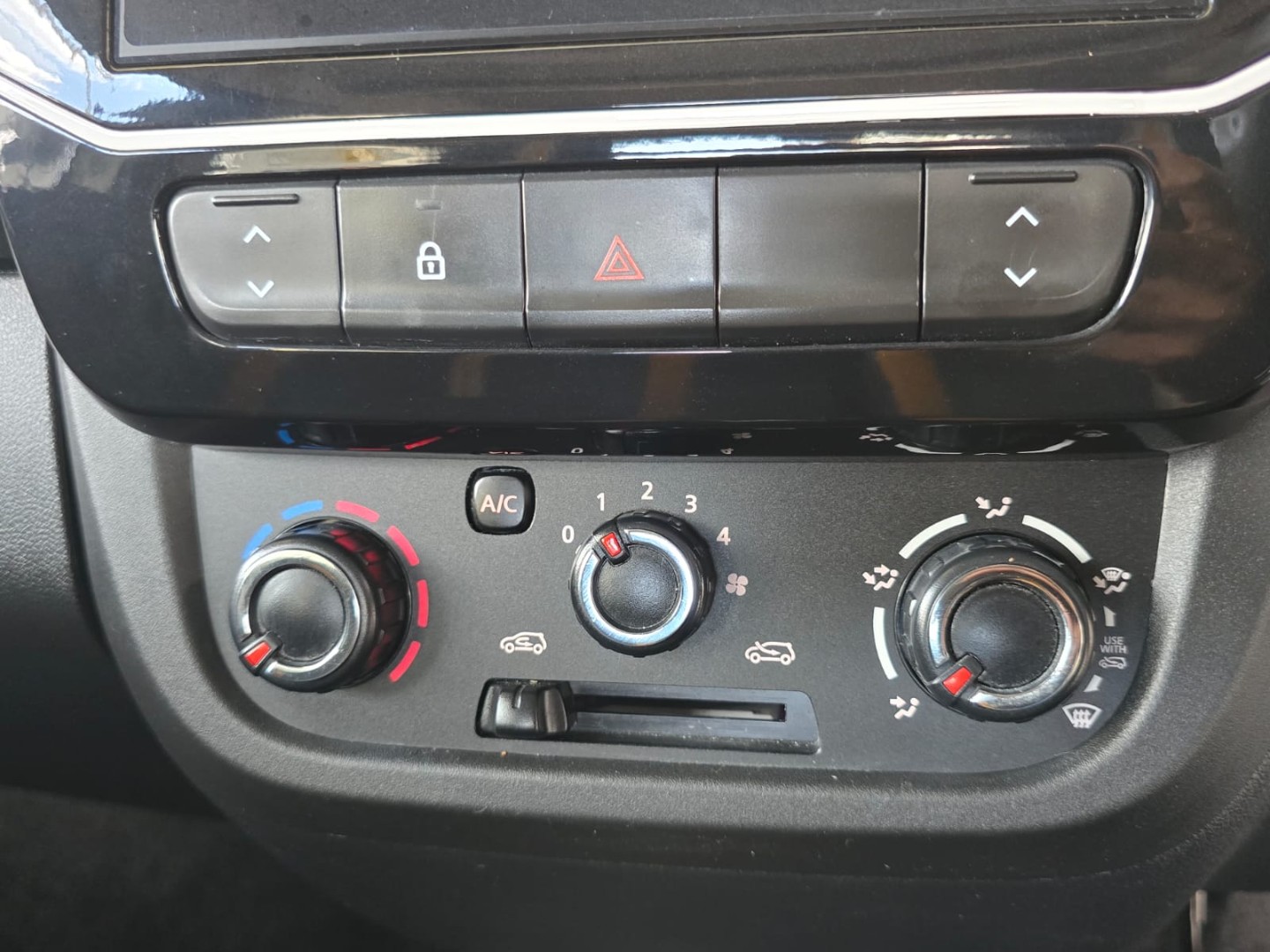 41022ce6-0822-42e3-a425-cea3af8507c8