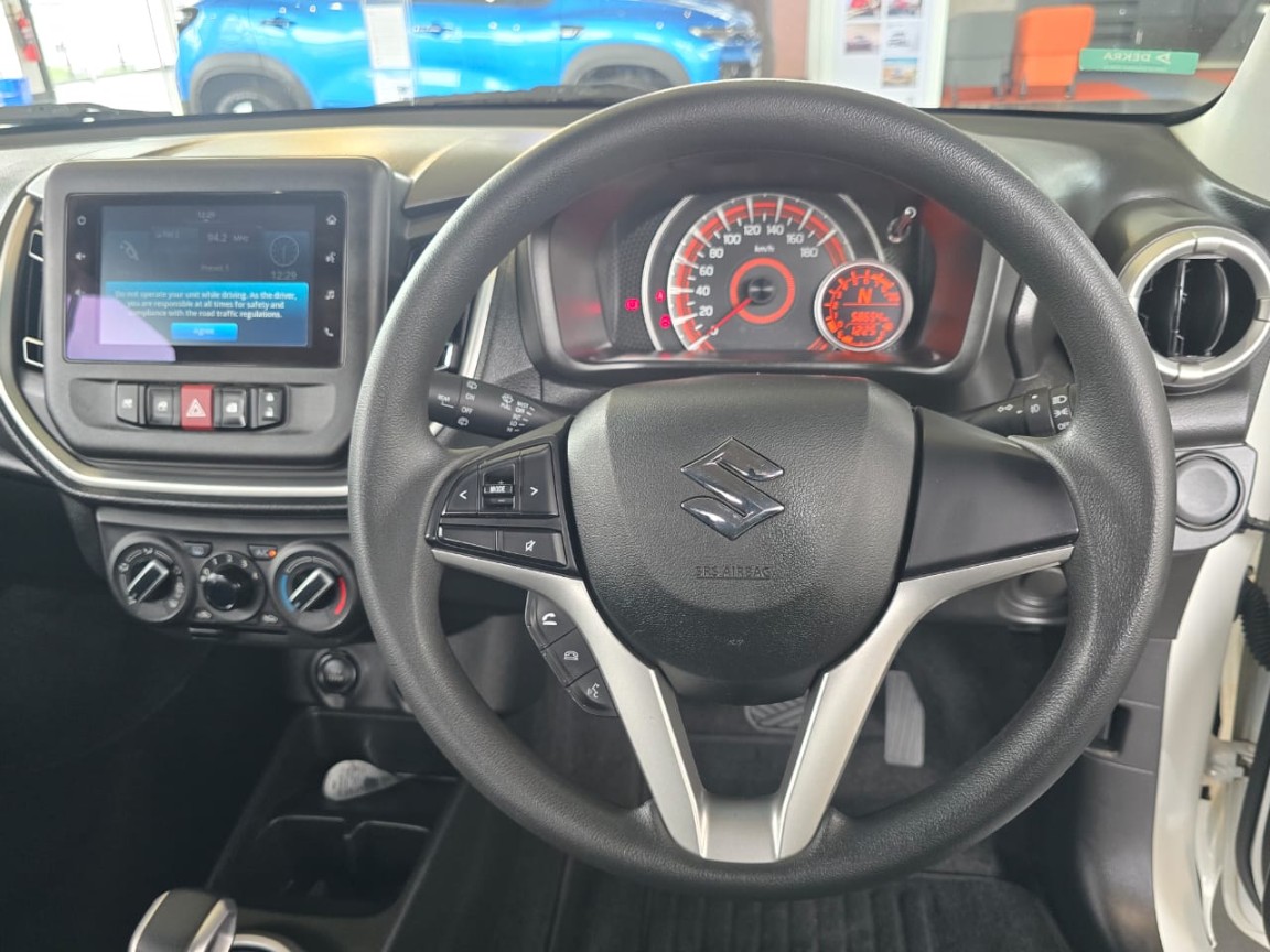 70f88979-74c0-4846-b3f1-5c4e9a29261d