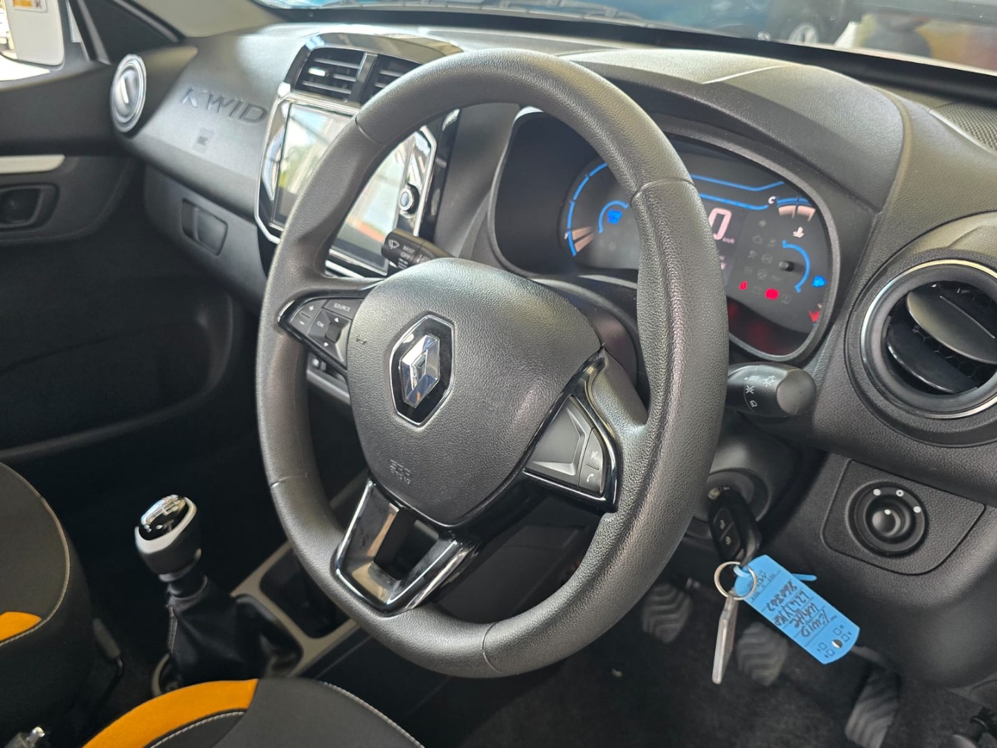 8ee44fda-0a38-4ea4-8ad6-d6ea40b2e7d0