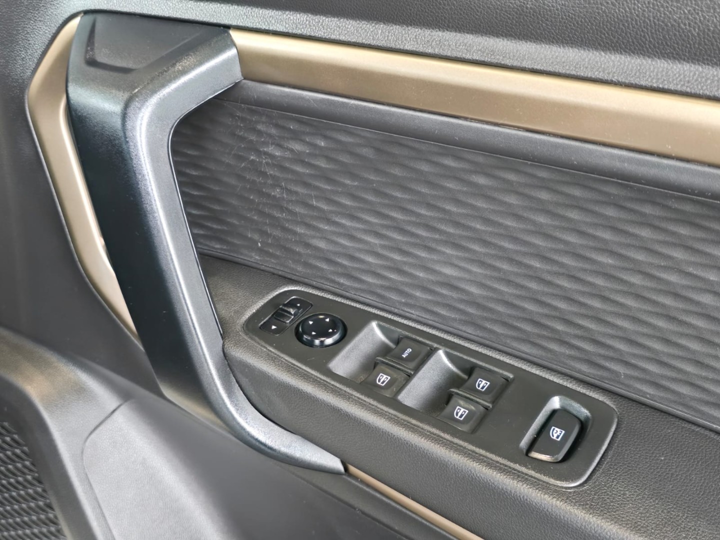 c9e19c6f-eaa7-463c-bfe4-b54774f52f53