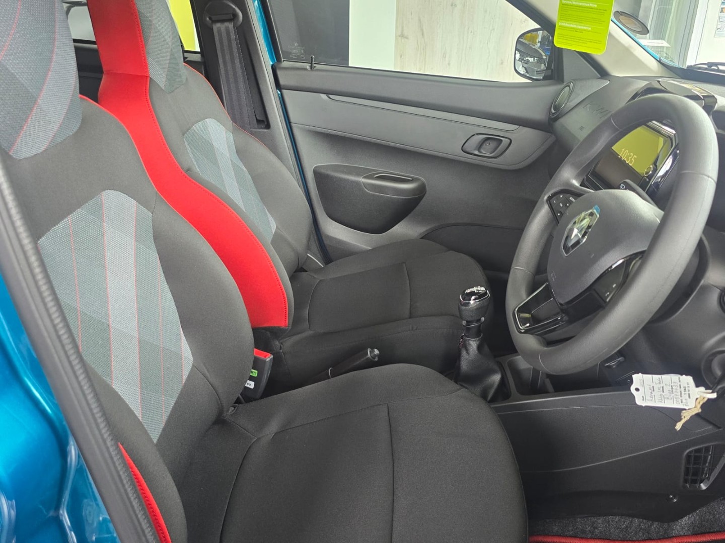 06097e17-1738-4dc9-82bf-41af5a0e3c1a