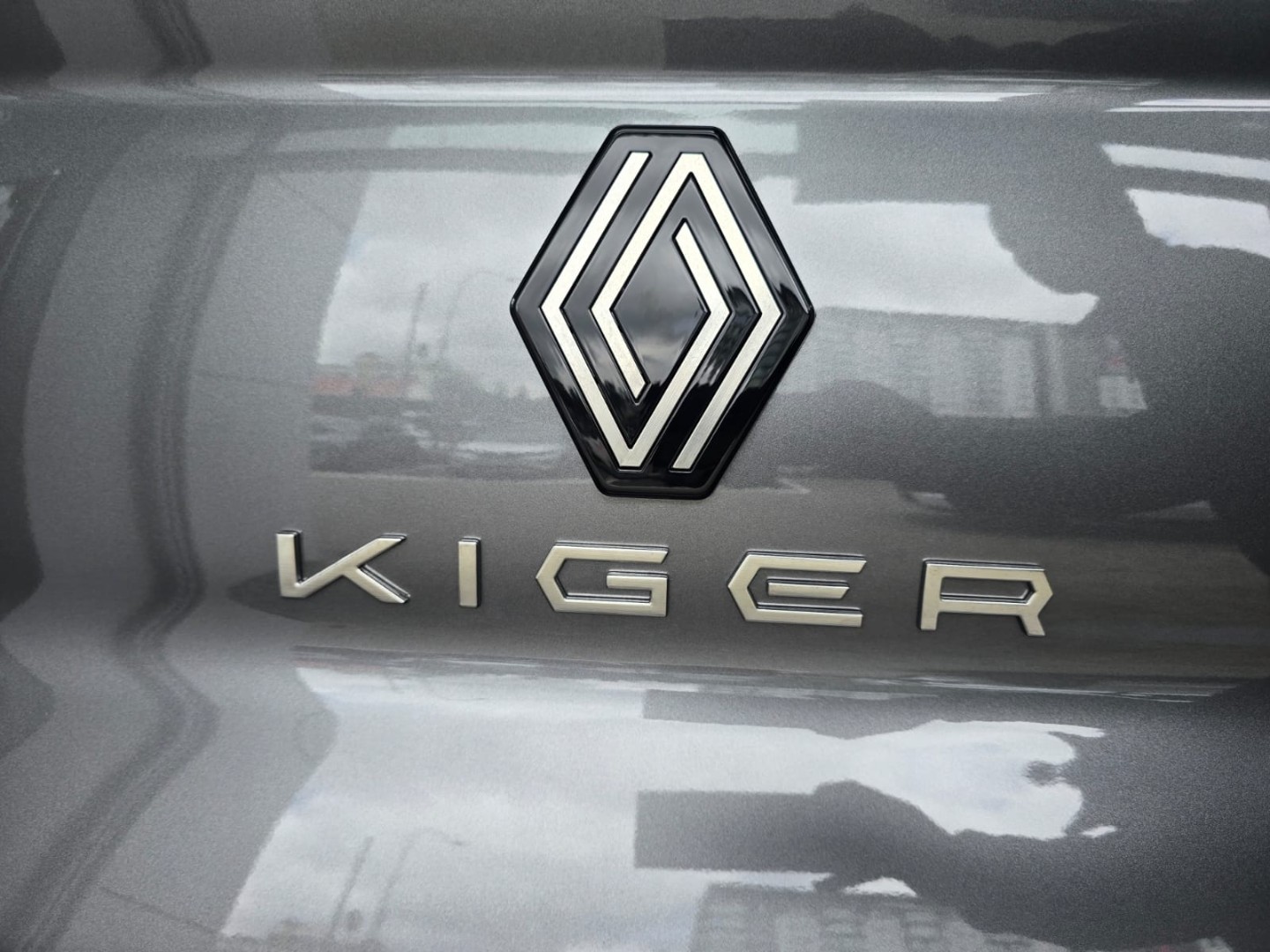 3c199fb4-fb0b-41ba-984b-91229e0d5248