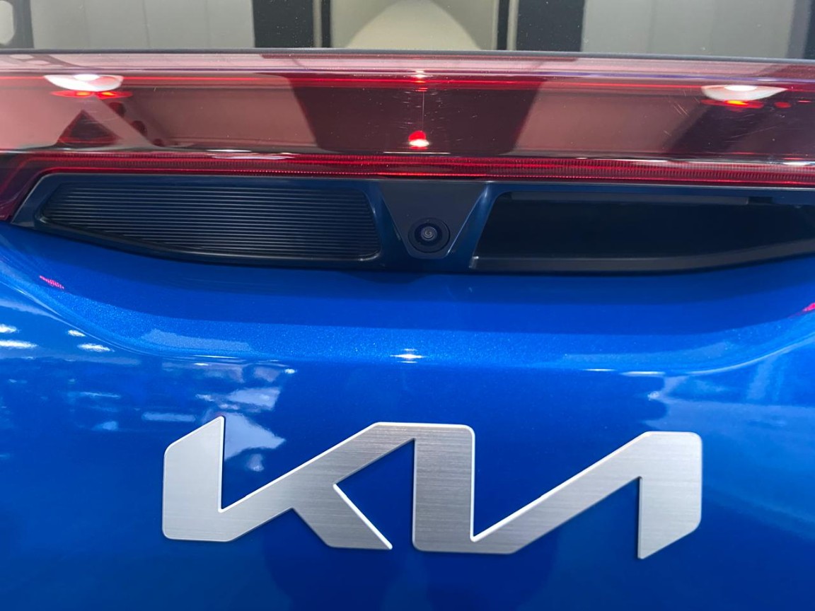 9493fb18-2c7f-4992-9b7e-9d7b194bd2dc