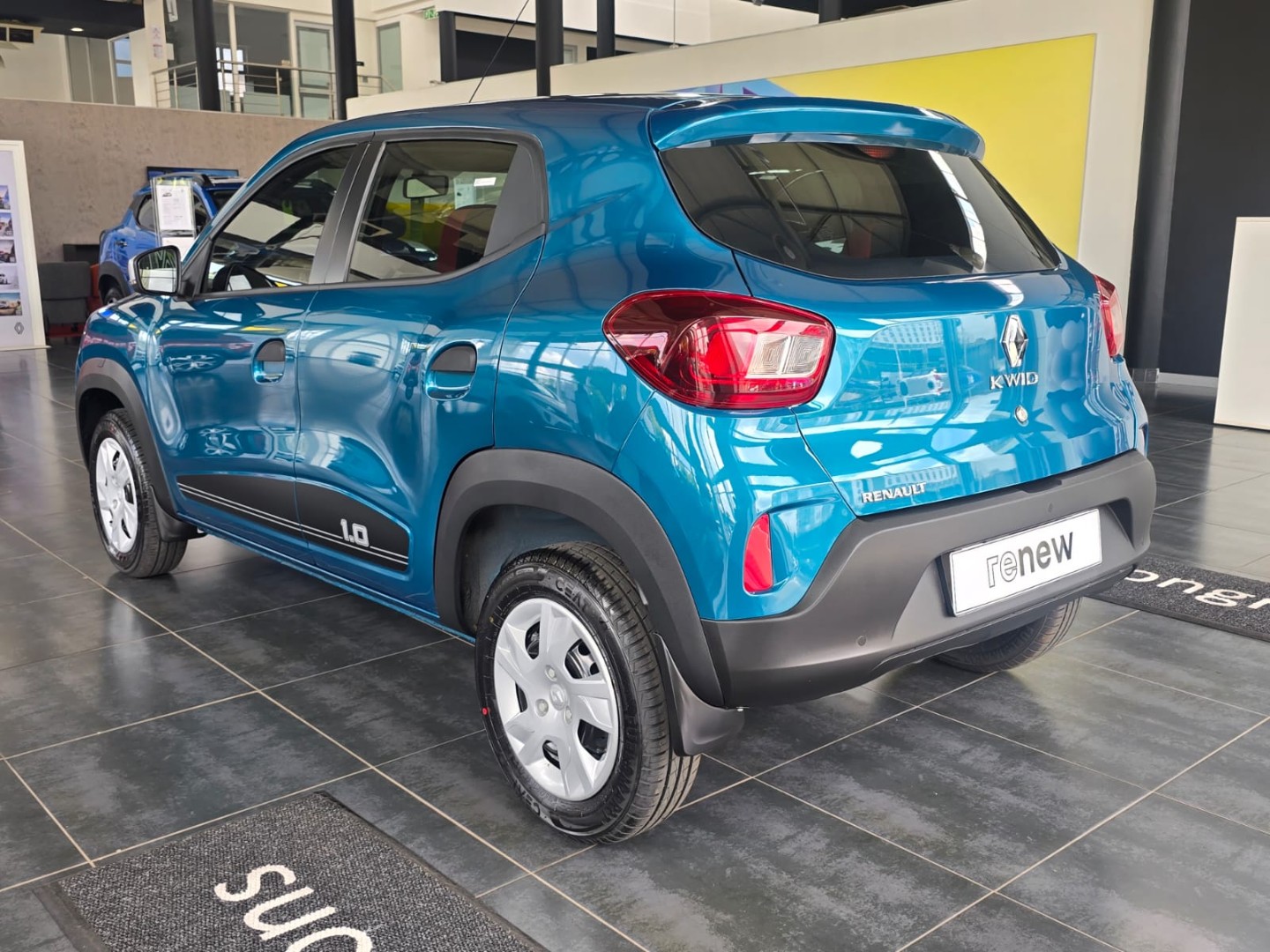 99a00b51-4169-4cd3-80d4-ad89b9967a5b