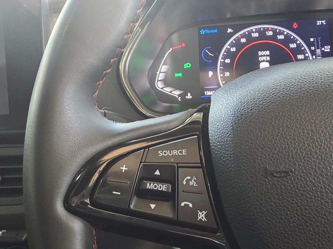 e19f6823-8ddb-4621-8506-16917e4b344a