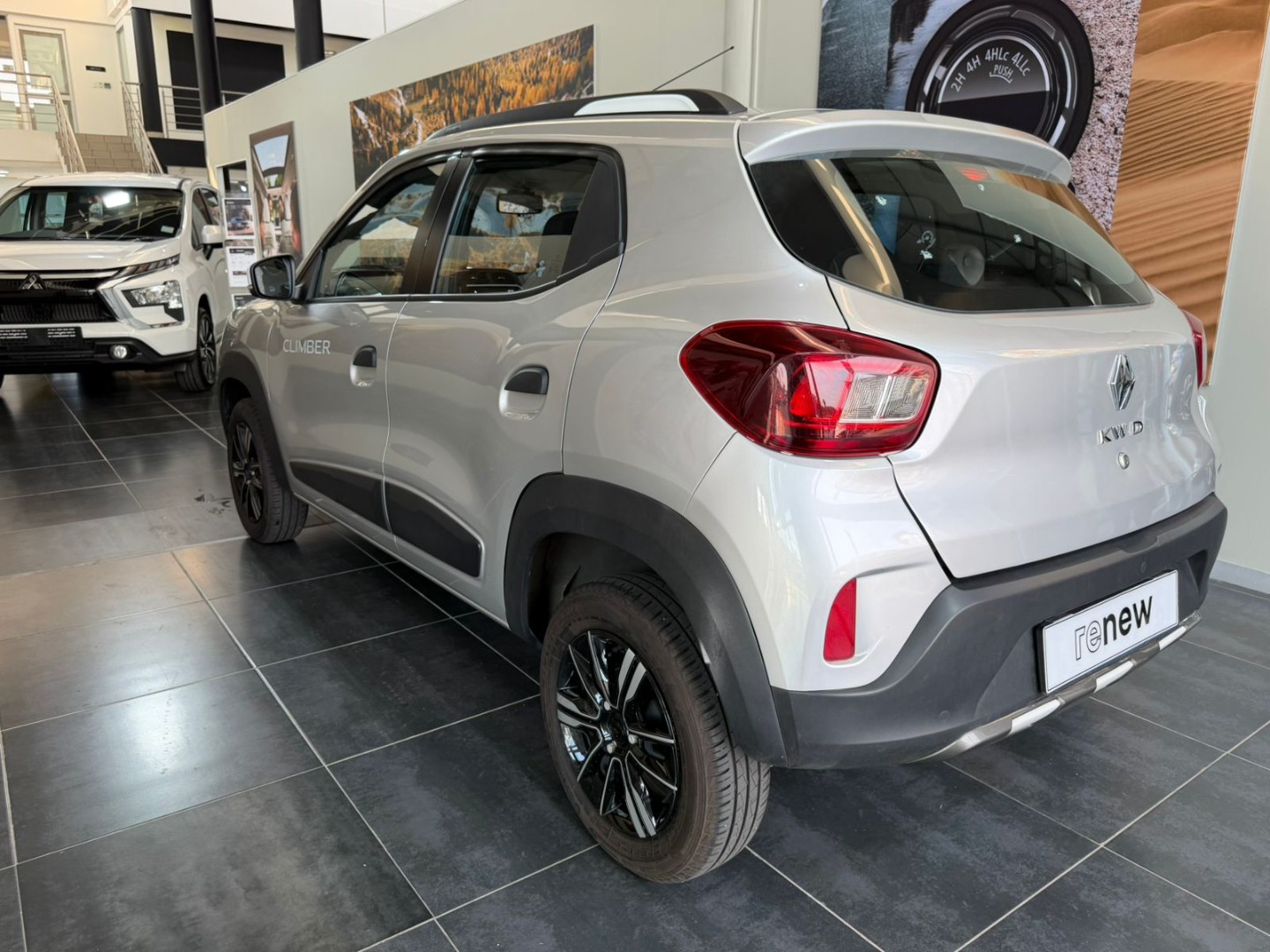 32c2b292-2cf1-46cb-b5b2-31bf68729841