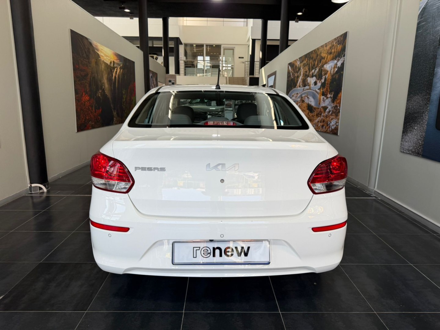 b02ed07b-57cc-4086-92c1-6498fac17ce5