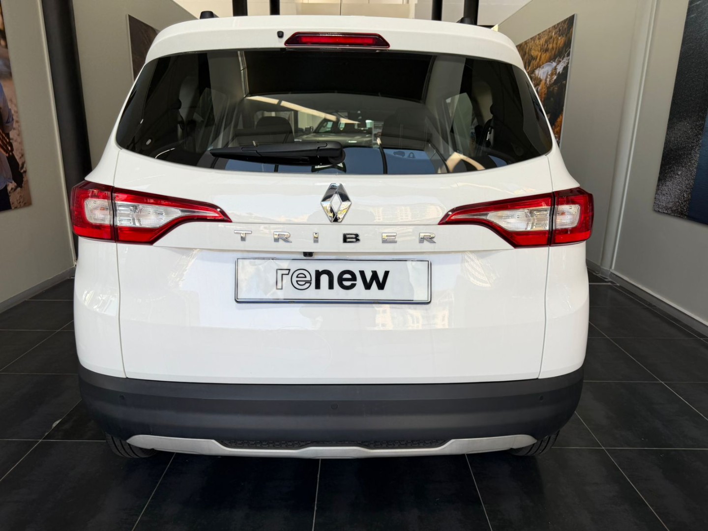 d3ffc6e9-ef27-4ec9-b148-fe3a55ce264a