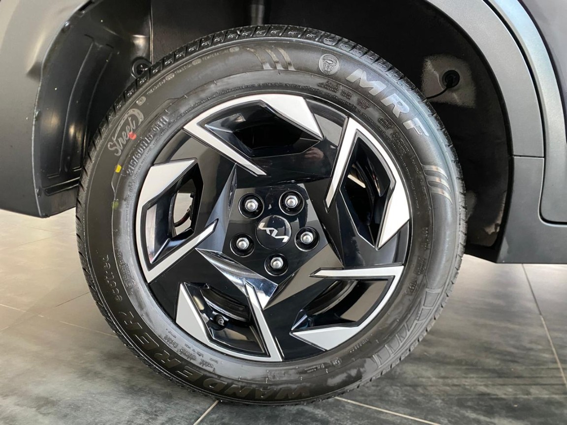 ee66f37e-e341-4939-a09f-19d417eb94d1