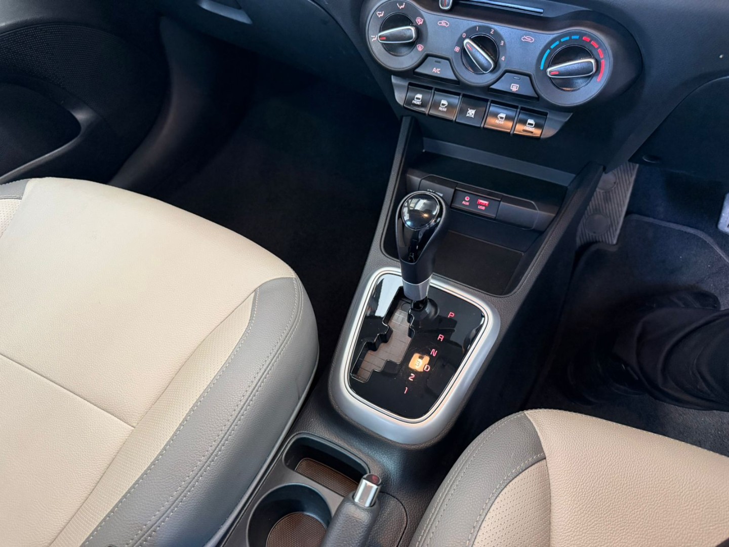 f526ab95-7b08-42fd-9553-0b3ae5daa64f